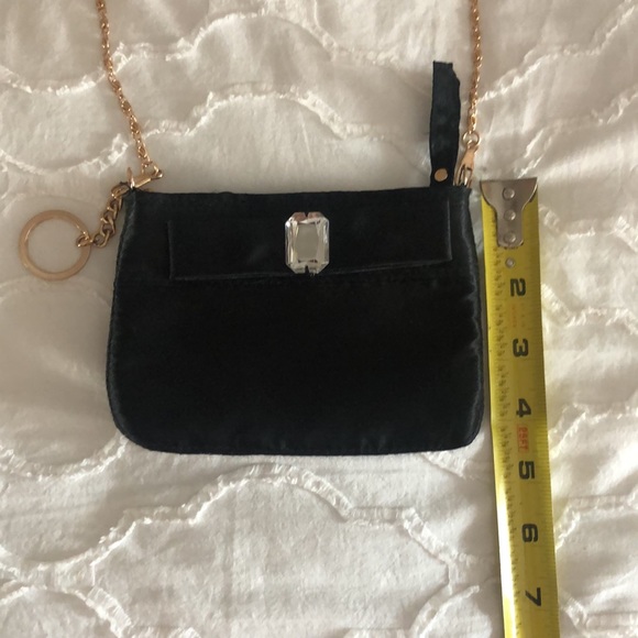 Mini Black Zipper Pouch - Picture 5 of 7